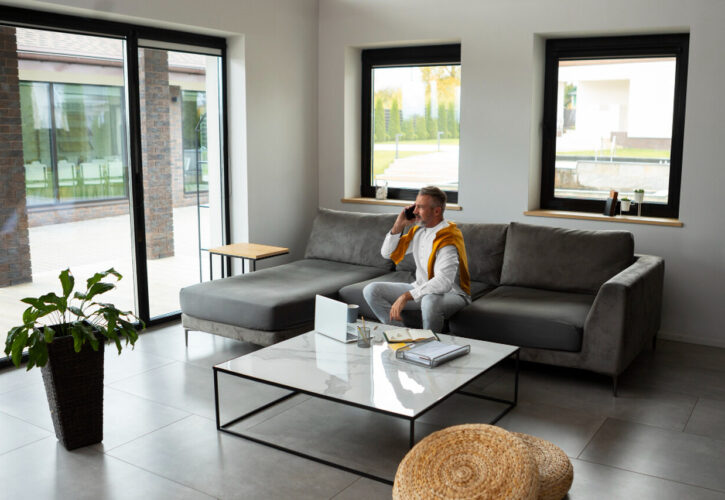 Na co zwrócić uwagę przy wyborze okien plastikowych do domu jednorodzinnego?